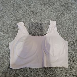True & Co scoop neck bra
